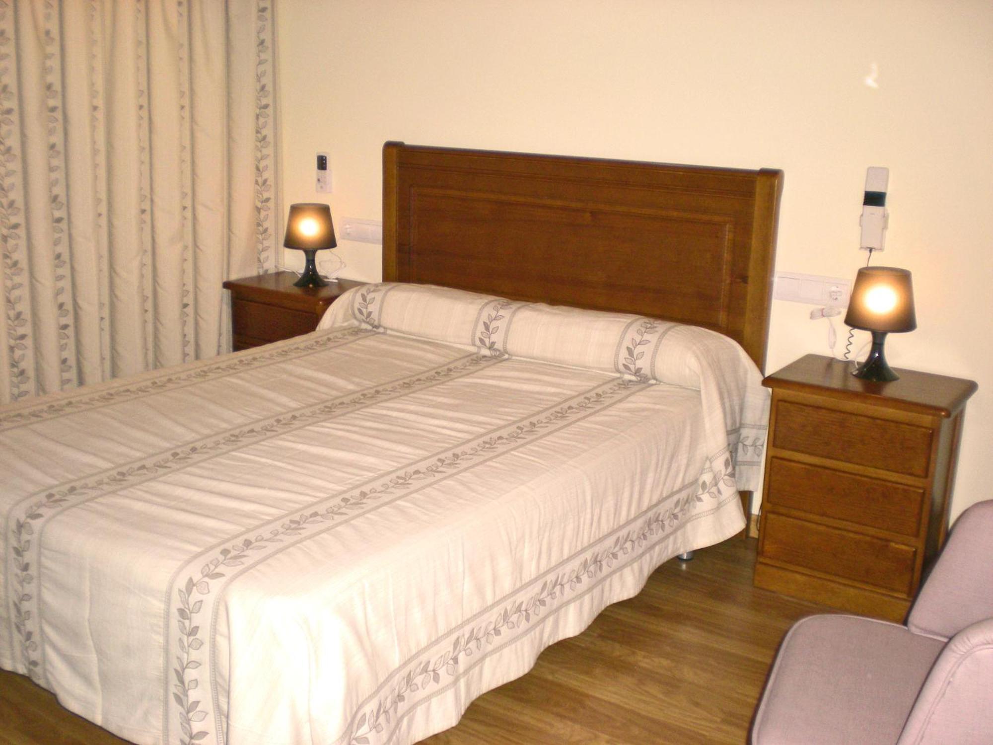 Labella Maria Hotell Pinos Genil Exteriör bild